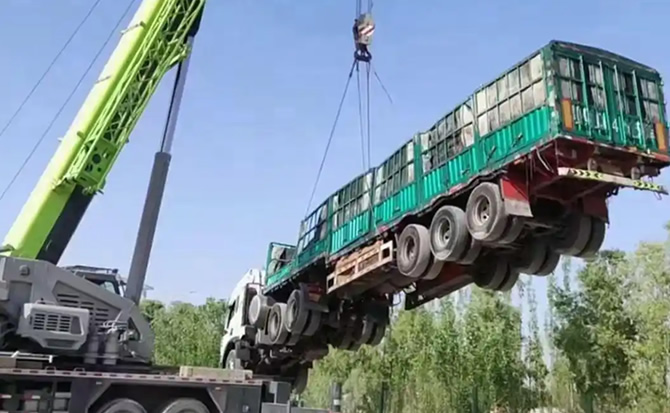 松北区道路脱困救援案例